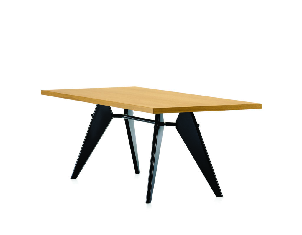 Table design de Jean Prouve